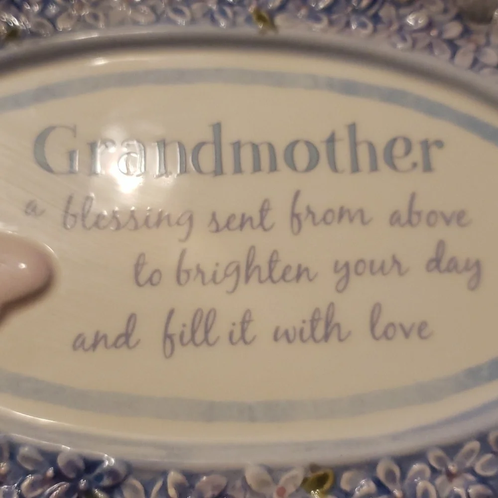 Harmony Grandmother ceramic hanging plate